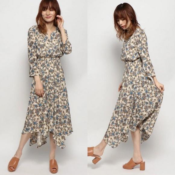 Desigual Boho Beige Floral 3/4 Sleeve Dress With Asymmetric Hemline Sz 40 US 8‎ - Picture 1 of 6